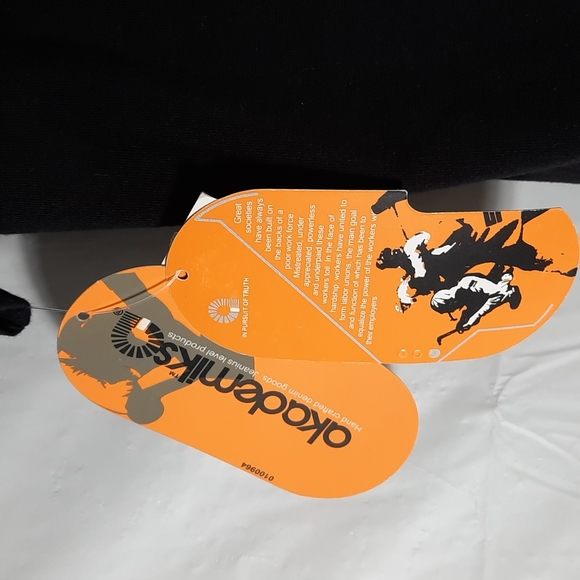 NWT AKADEMIKS Black T- shirt  SZ L - Picture 7 of 10